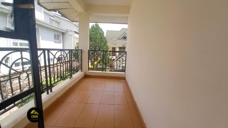 5 Bedroom Townhouse For Sale In Lavington | Cron Investments